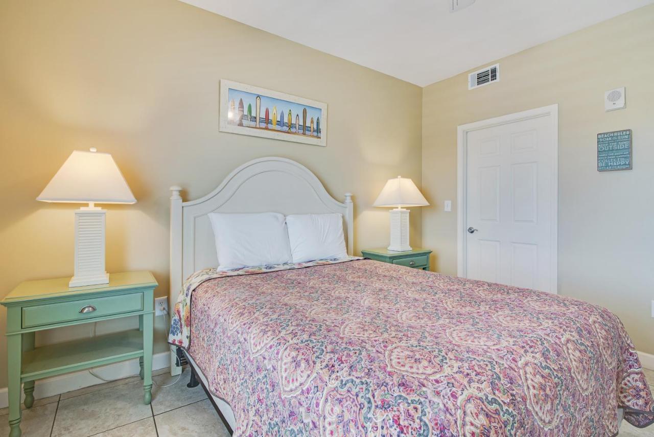 Apartment Splash 1903w